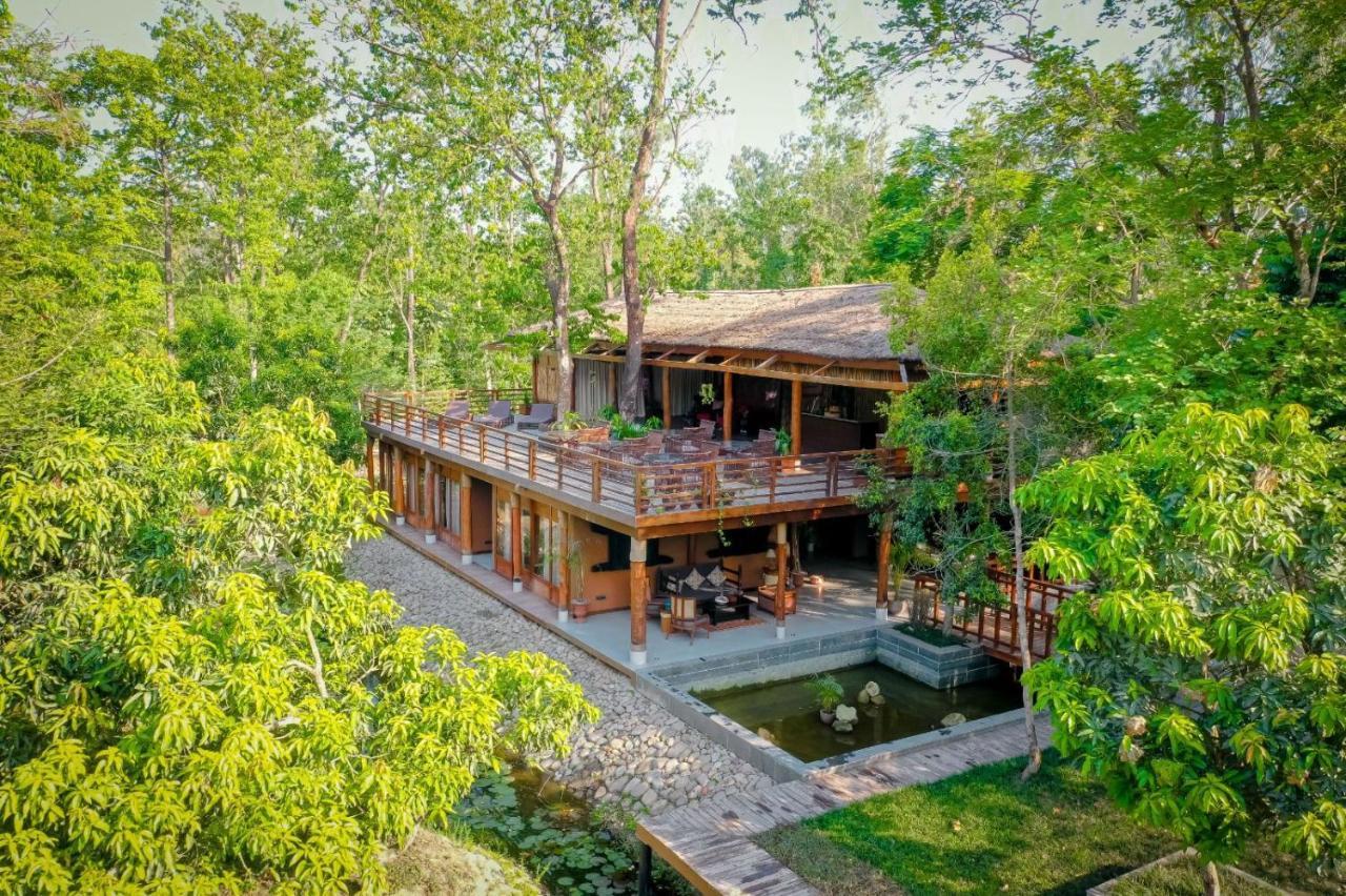 Miraaya Wellness And Golf Resort 치트완 외부 사진