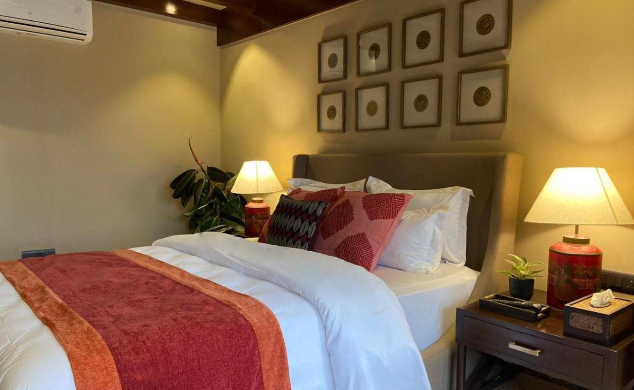 Miraaya Wellness And Golf Resort 치트완 외부 사진