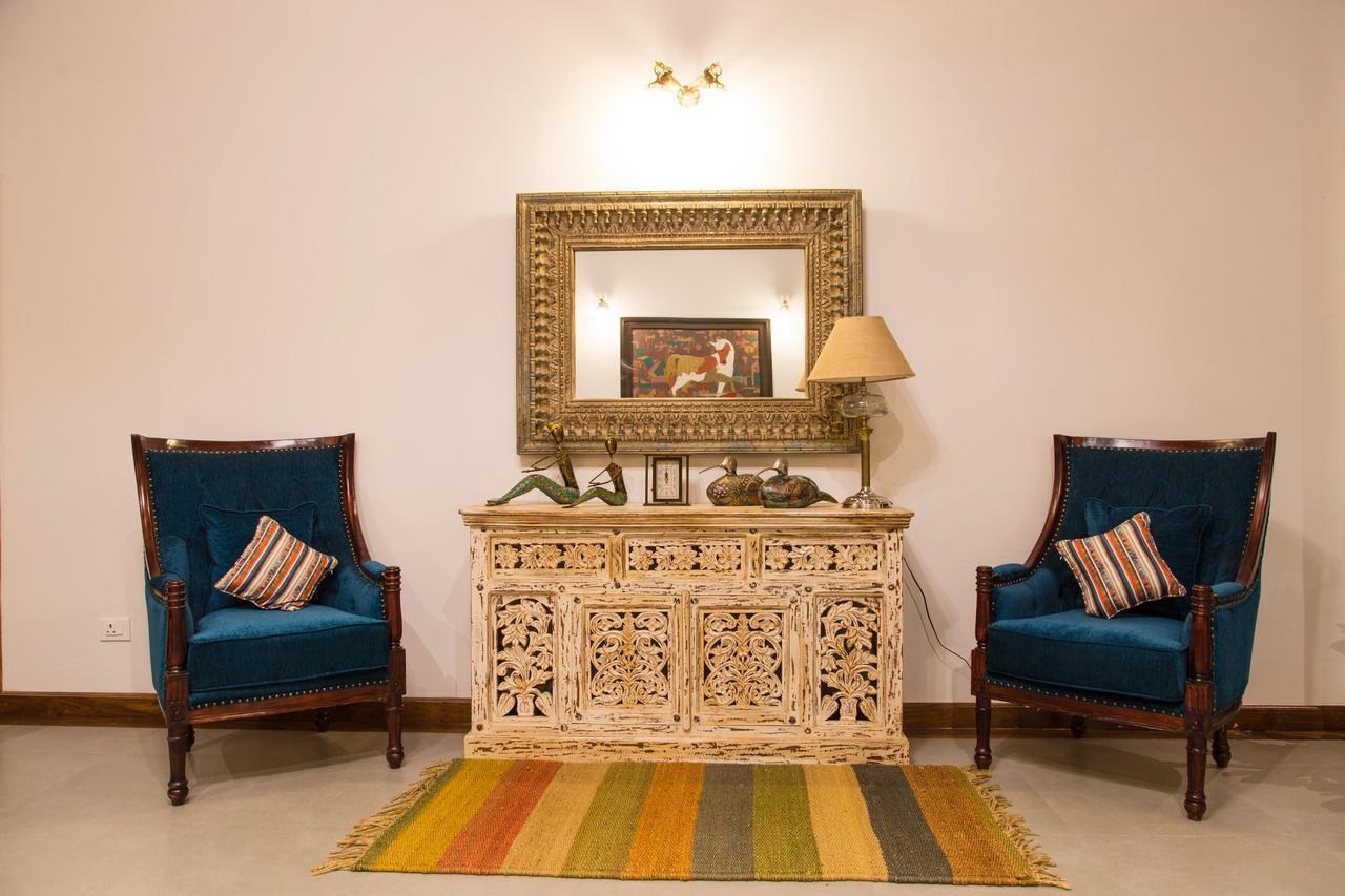 Miraaya Wellness And Golf Resort 치트완 외부 사진