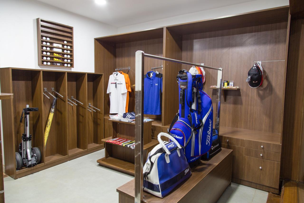 Miraaya Wellness And Golf Resort 치트완 외부 사진